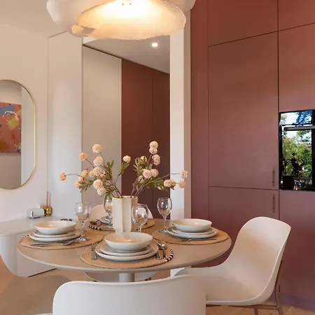 Zwirn By Ellements, Brand New With Free Parking Apartamento *