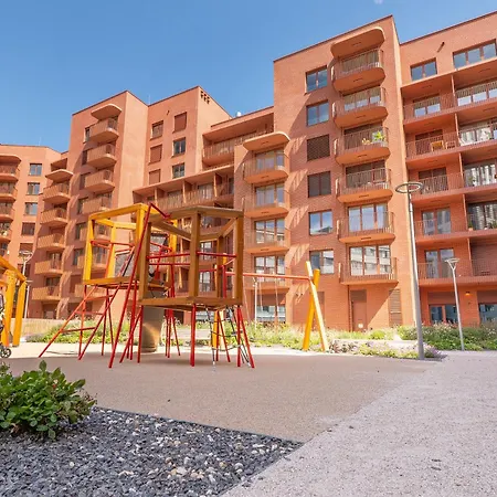 Zwirn By Ellements, Brand New With Free Parking Bratislava