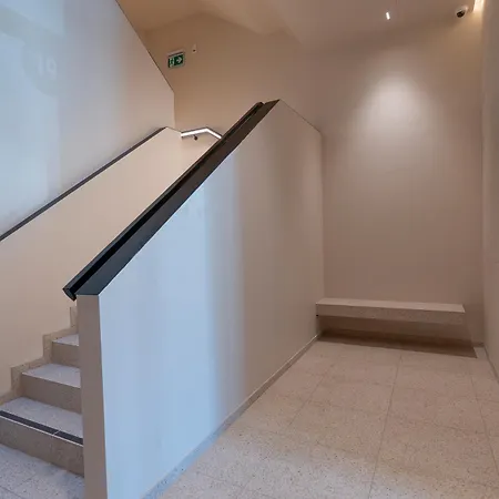 Zwirn By Ellements, Brand New With Free Parking *