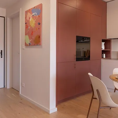 Zwirn By Ellements, Brand New With Free Parking Appartement Bratislava