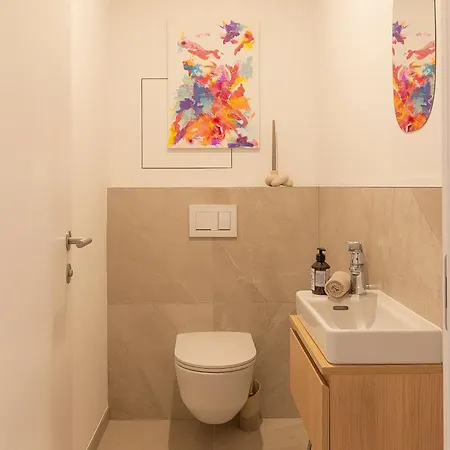 Zwirn By Ellements, Brand New With Free Parking