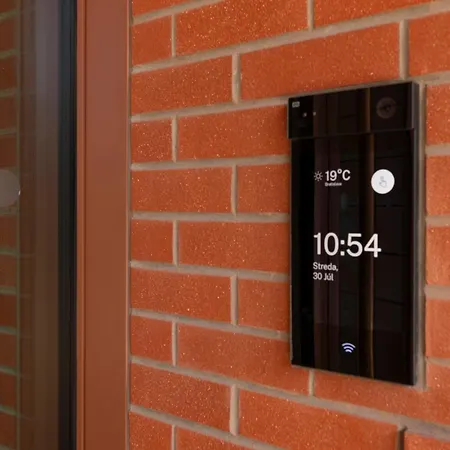 Zwirn By Ellements, Brand New With Free Parking Apartment *